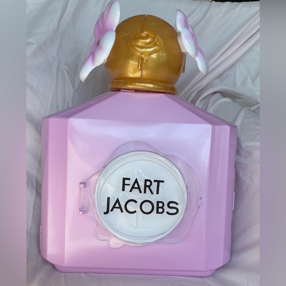 Poopsie Slime Surprise Fart Jacobs display case